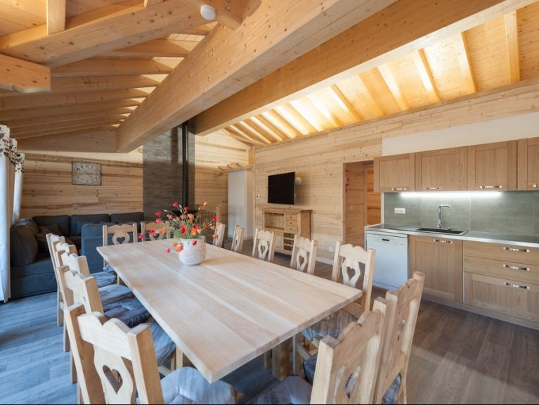 Chalet-apartment Emma with wood stove