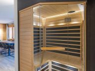 Apartment W2050 with outdoor hot tub-3