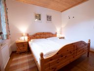 Chalet-apartment Bergfrieden 4-room-5