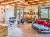 Chalet Alideale with private sauna-9