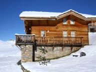 Chalet de L'Altiport Melusine with sauna and whirlpool-16