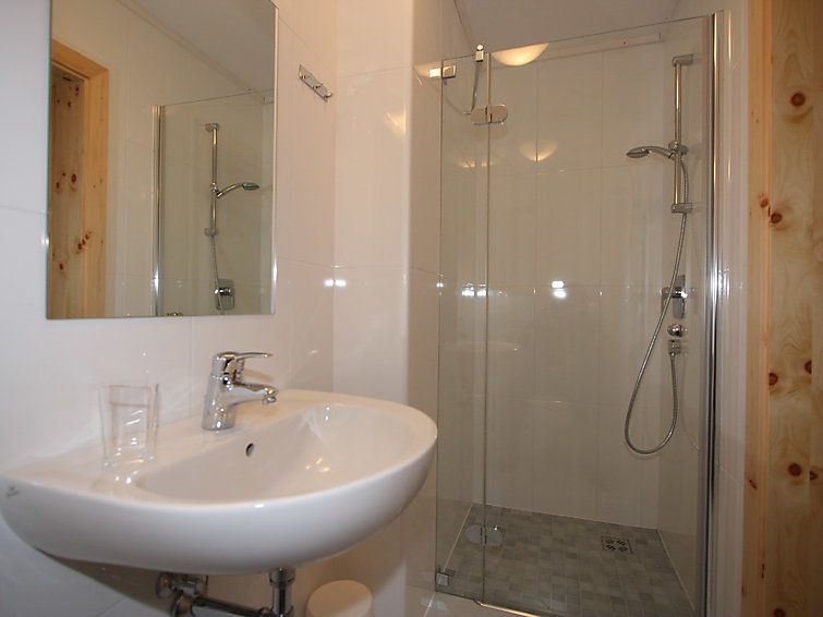 Apartment Gerda max. 8 adults + 2 children