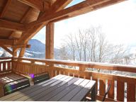 Chalet Nuance de Bleu with private sauna and outdoor whirlpool-11