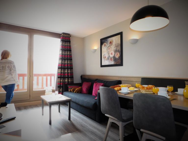 Apartment Village Montana Premier Building