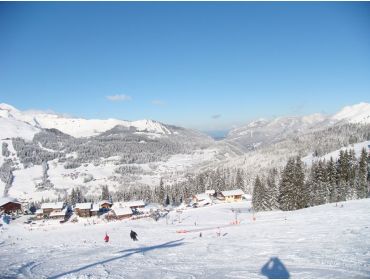 Ski village Authentic winter sport village; ideal for beginners and families-2