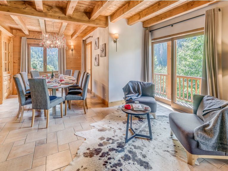 Chalet Alideale with private sauna