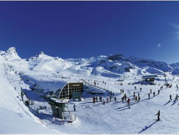 Ski village Very popular winter sport village with memorable après-ski-3