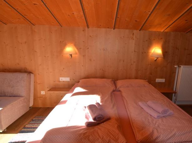 Chalet-apartment Ferienhaus Rieder Sunday to Sunday