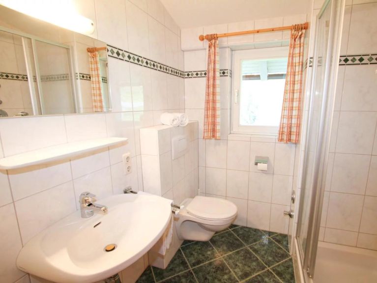 Chalet-apartment Karli Top 4