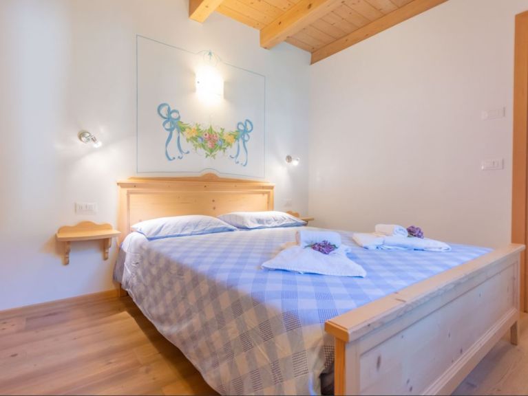 Chalet-apartment Edelweiss Alleghe Campanula