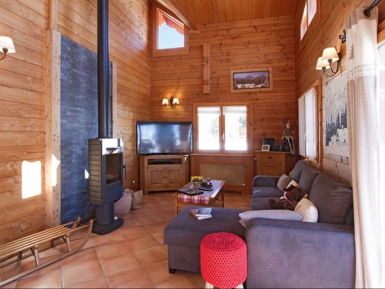 Chalet Le Panorama with outdoor whirlpool