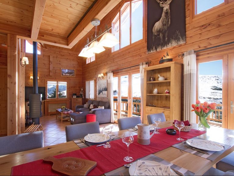 Chalet Le Panorama with outdoor whirlpool