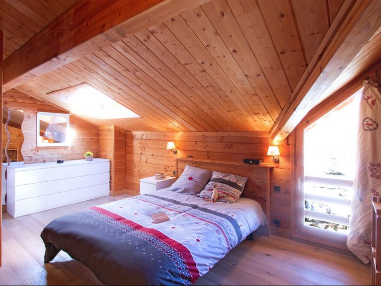 Chalet Le Panorama with outdoor whirlpool