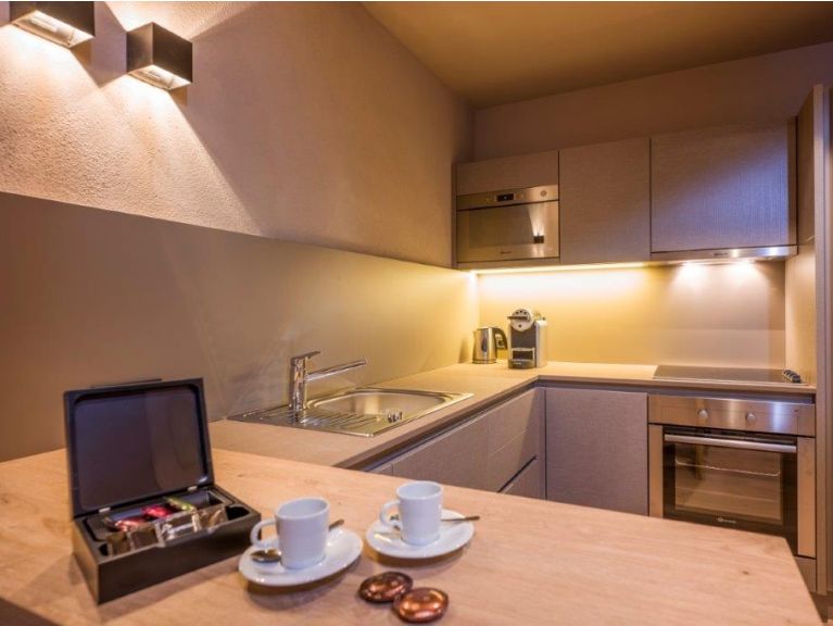 Apartment Postresidenz Edelweiss with private sauna