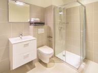 Apartment Le 360 no. 15, Sunday to Sunday-12