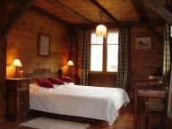 Chalet Le Vieux catering included and private sauna-3