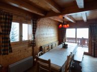 Chalet Le Hameau des Marmottes Combi Les Hameau des Marmottes 14p + 14p with sauna, located next to each other-28