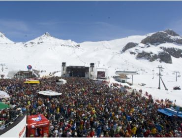 Ski village Very popular winter sport village with memorable après-ski-7
