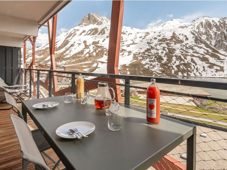 Apartment Phoenix Winter is coming