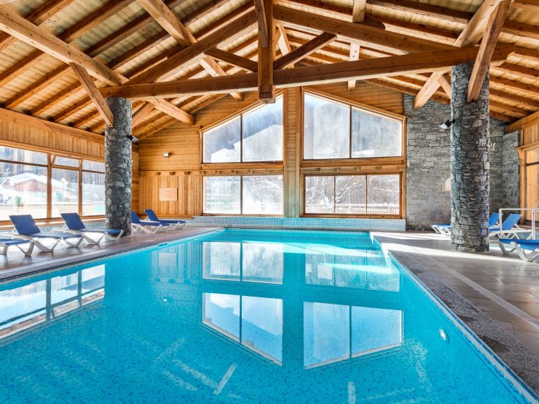 Chalet-apartment Le Hameau du Rocher Blanc with sleeping corner