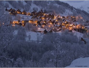 Ski village: Vaujany-1