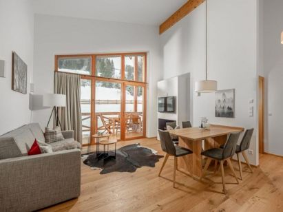 Apartment Skylodge Alpine Homes type penthouse III, Sunday to Sunday-2