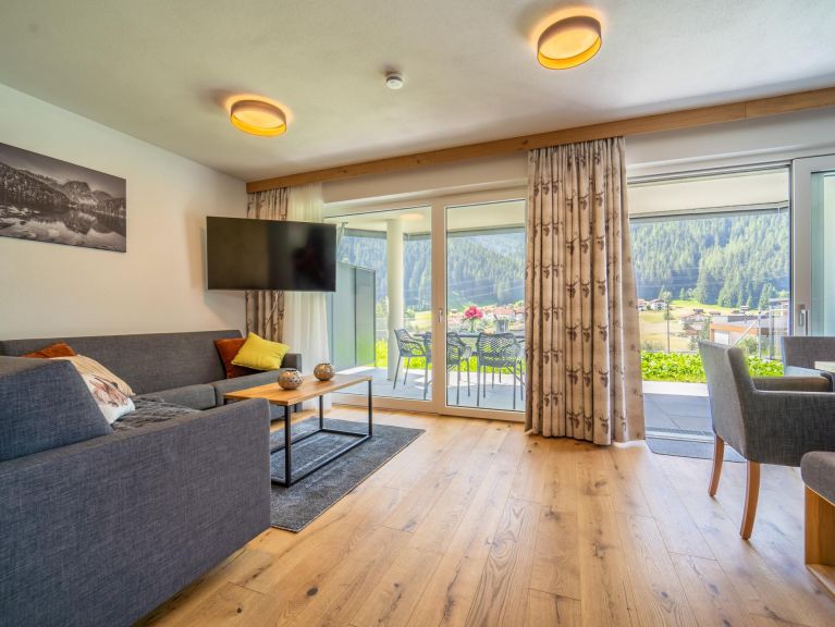 Chalet-apartment Pettneu Top 1