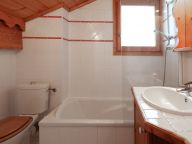 Chalet Le Hameau des Marmottes Combi Les Hameau des Marmottes 14p + 14p with sauna, located next to each other-38