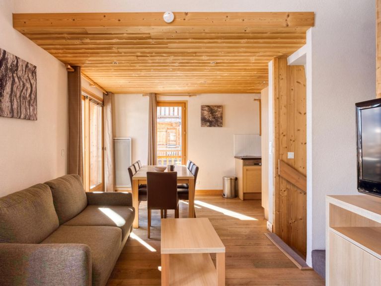 Chalet-apartment Les Portes du Grand Massif Chalet