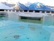 Chalet Les Etoiles with sauna and outside whirlpool-3