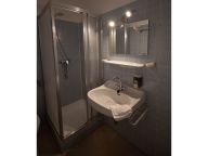 Chalet Edelweiss am See Whole building, incl. collective kitchen and dining room-71