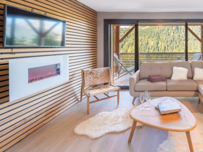 Apartment Le 360 no. 16, Sunday to Sunday-1