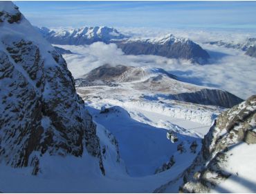 Ski village Cosy and authentic winter sport village; alternative for Alpe d'Huez-5