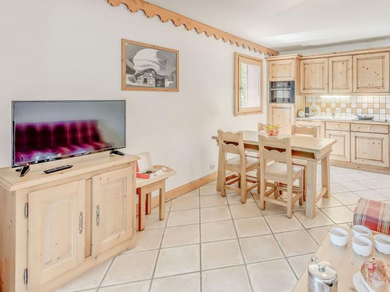 Chalet-apartment Les Alpages de Champagny apartment B21