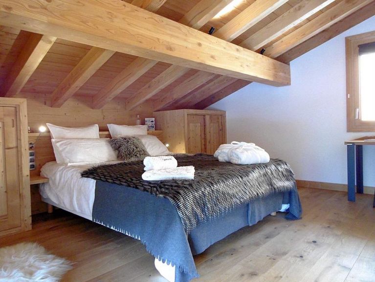 Chalet Caseblanche Haleakala with wood burner