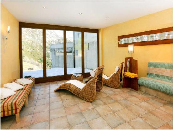 Apartment Glanzer Homes-7