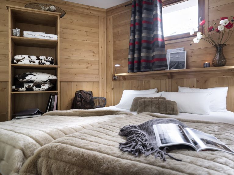 Apartment Village Montana Soleil building