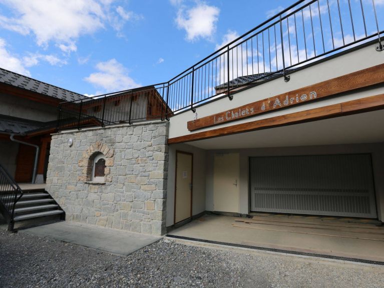 Chalet-apartment Les Chalets D'Adrien apartment 9