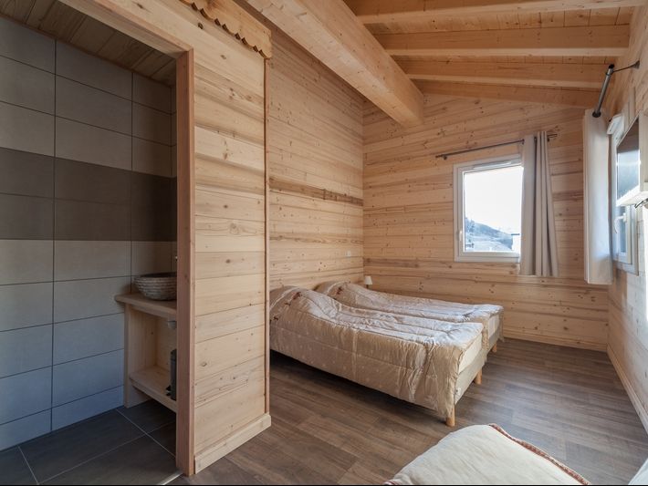 Chalet-apartment Emma with wood stove