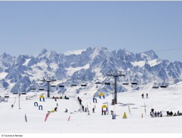 Ski village Cosy winter-sport village in the heart of Les Quatre Vallées-2