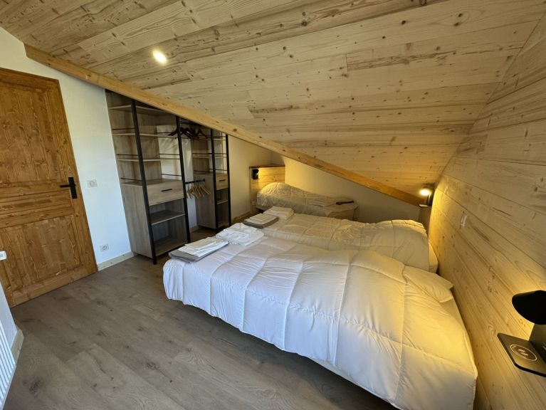 Chalet Lacuzon with private sauna and whirlpool