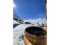 Apartment W2050 with outdoor hot tub-15