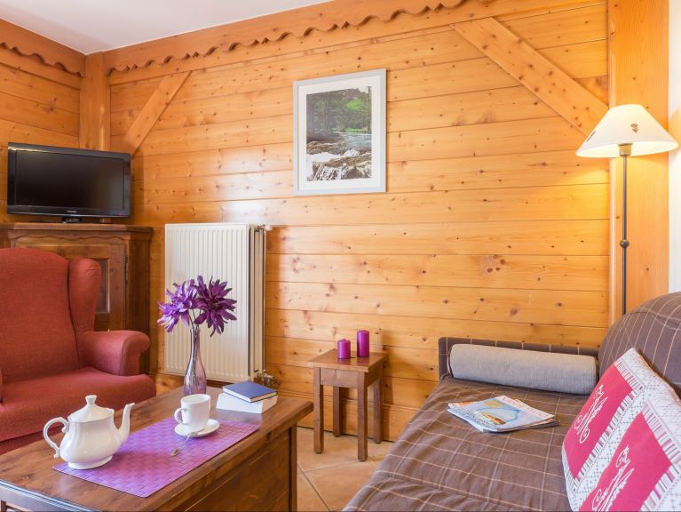 Apartment Les Fermes de Méribel with cabin