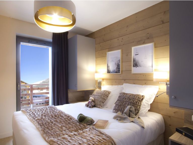 Chalet-apartment Residence Prestige l'Eclose with cabin