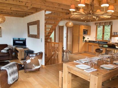 Chalet Belle Vache with whirlpool and private sauna, Sunday to Sunday-2