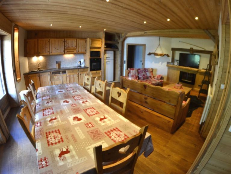 Chalet-apartment Le Grenier de Germaine