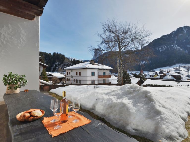Chalet-apartment Tirol