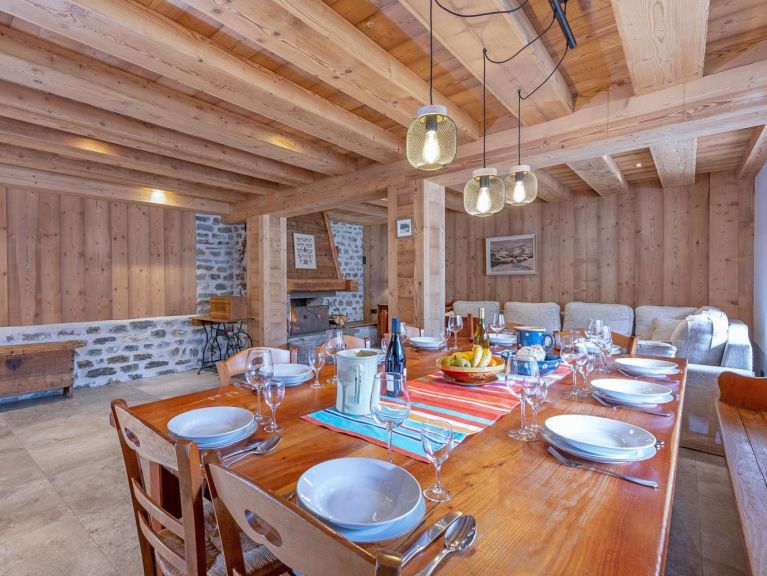 Chalet de Claude with private sauna
