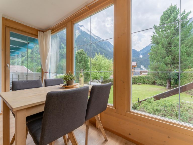 Chalet Tetteroo Sunday to Sunday