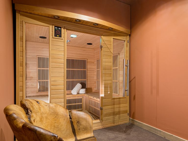 Chalet Carlina Violette - with infrared sauna - Sunday to Sunday